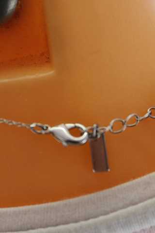 Dámský náhrdelník - stříbrný řetízek se zeleným přívěškem