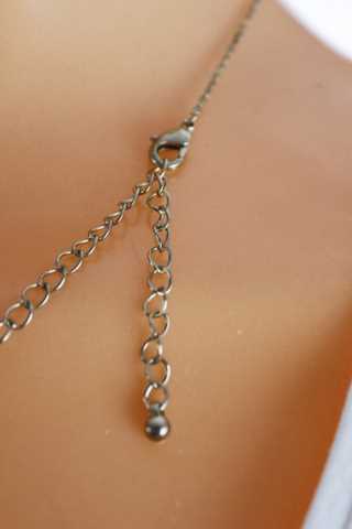 Dámský náhrdelník - řetízek s přívěškem