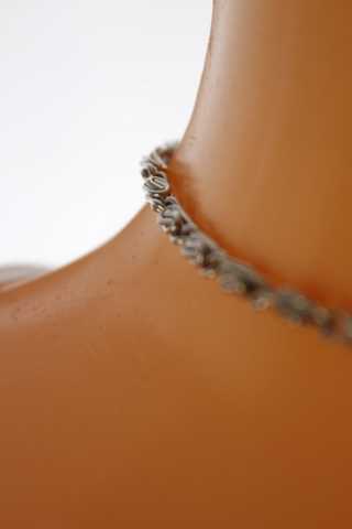 Dámský náhrdelník krátký ozdobný řetízek