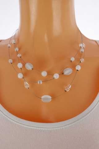 Dámský náhrdelník - jemné korálky na kovové struně