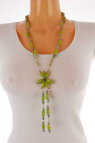 Dámský náhrdelník - skleněné korálky na textilní šňůrce