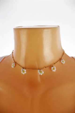 Dámský náhrdelník - řetízek s kytičkami krátký